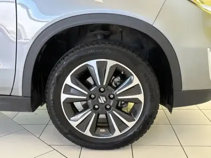 Photo 17 Suzuki Vitara 1.4 Hybrid Style 4x4 Toit Ouvr