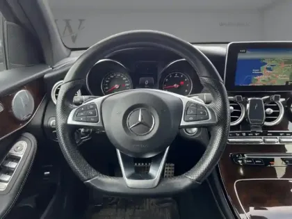 Photo 13 Mercedes GLC  300 4MATIC SUV Fascination