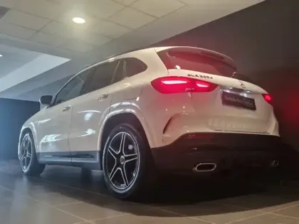 Photo 30 Mercedes GLA 200 d AMG Line