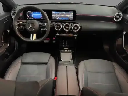Photo 9 Mercedes Classe A 250 e Hybrid EQ AMG Line