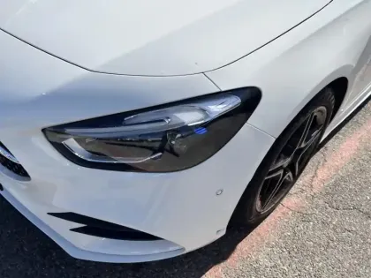 Photo 8 Mercedes Classe B 200 d AMG Line