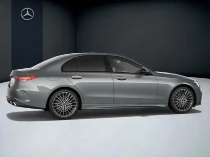 Photo 17 Mercedes Classe C  200 Berline AMG line