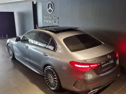 Photo 33 Mercedes Classe C  200 Berline AMG line