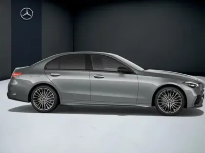 Photo 15 Mercedes Classe C  200 Berline AMG line