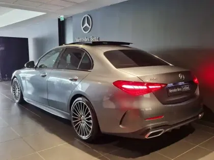 Photo 23 Mercedes Classe C  200 Berline AMG line