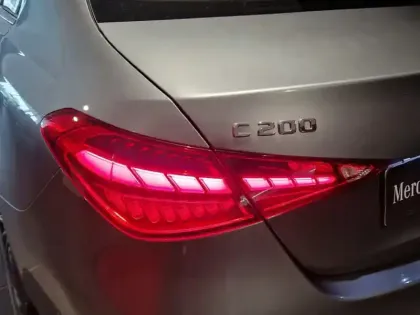 Photo 37 Mercedes Classe C  200 Berline AMG line