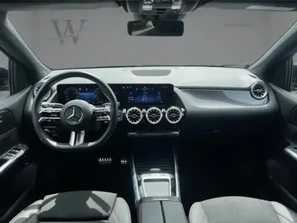 Photo 12 Mercedes Classe B 200 d AMG Line