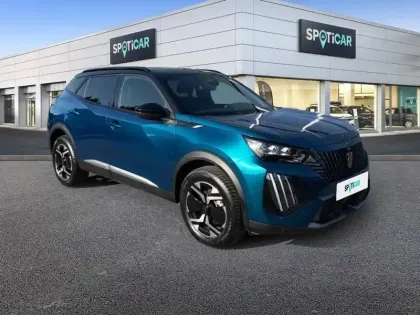 Photo 28 Peugeot 2008  Hybrid 136 e-DCS6 GT