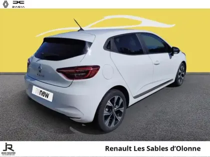Photo 26 Renault Clio  1.5 Blue dCi 100ch Evolution