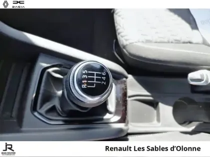 Photo 20 Renault Clio  1.5 Blue dCi 100ch Evolution