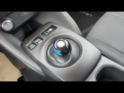 Photo 12 Nissan Leaf  150ch 40kWh Acenta 22