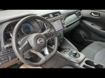 Photo 10 Nissan Leaf  150ch 40kWh Acenta 22