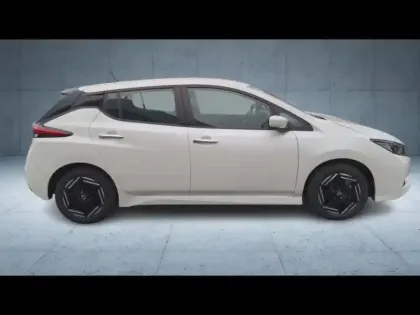 Photo 6 Nissan Leaf  150ch 40kWh Acenta 22