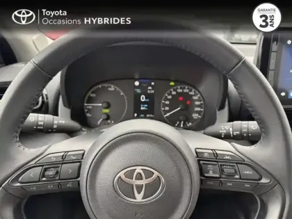 Photo 12 Toyota Yaris  116h Dynamic Business + Programme Toyota Experience 5p MC24