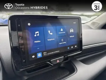 Photo 14 Toyota Yaris  116h Dynamic Business + Programme Toyota Experience 5p MC24
