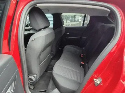 Photo 11 Peugeot 208  e- 136ch Style
