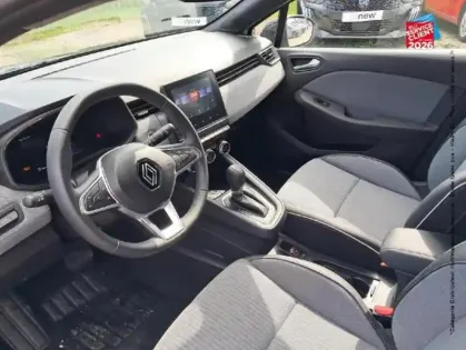 Photo 14 Renault Clio  1.6 E-Tech 145ch full hybrid Techno - 24