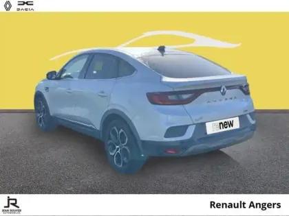 Photo 10 Renault Arkana  1.6 E-Tech 145ch Intens -21B
