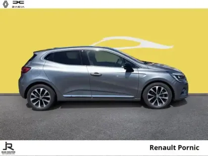 Photo 12 Renault Clio  TECHNO E-Tech hybride 145ch + PACK WINTER + PACK ADVANCED DRIVING