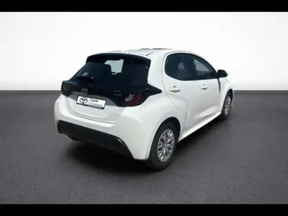 Photo 5 Toyota Yaris  116h Dynamic 5p MC24