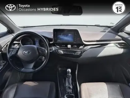 Photo 28 Toyota C-HR  122h Distinctive 2WD E-CVT