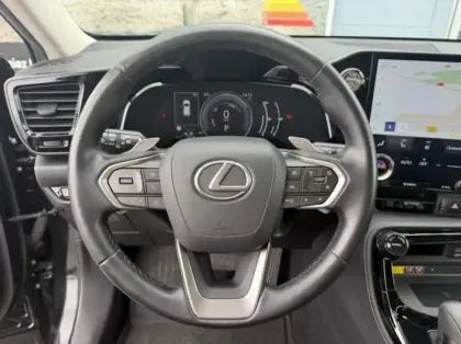 Photo 11 Lexus Nx  450h+ Luxe 4WD