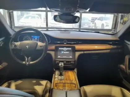 Photo 14 Maserati Quattroporte  3.0 V6 430ch Start/Stop S Q4 GranLusso 276g