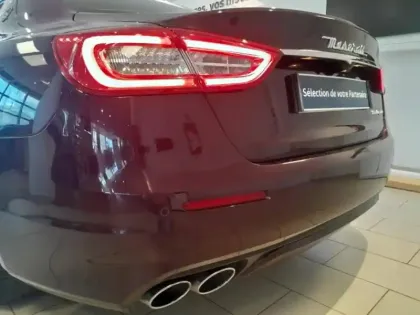 Photo 10 Maserati Quattroporte  3.0 V6 430ch Start/Stop S Q4 GranLusso 276g