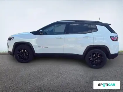 Photo 7 Jeep Compass  1.3 Turbo T4 240ch PHEV 4xe Upland AT6 eAWD