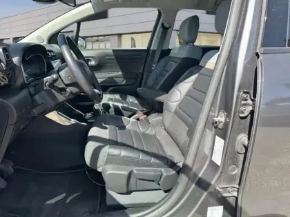 Photo 8 Citroën C3 Aircross  PureTech 110ch S&S Shine Pack