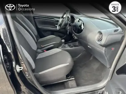 Photo 5 Toyota Aygo  X 1.0 VVT-i 72ch Dynamic S-CVT MY24