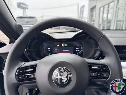 Photo 14 Alfa Romeo Junior  Elettrica 156ch Speciale