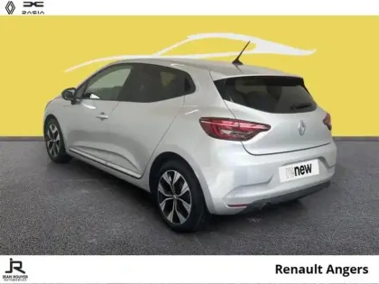 Photo 25 Renault Clio  1.5 Blue dCi 100ch Evolution