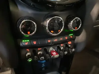 Photo 14 Mini Mini  Cooper 136ch Edition Premium Plus BVA7