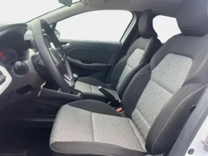 Photo 13 Renault Clio  1.5 Blue dCi 100ch Evolution