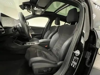 Photo 11 BMW Serie 1 Série 1 120A 170ch M Sport DKG7