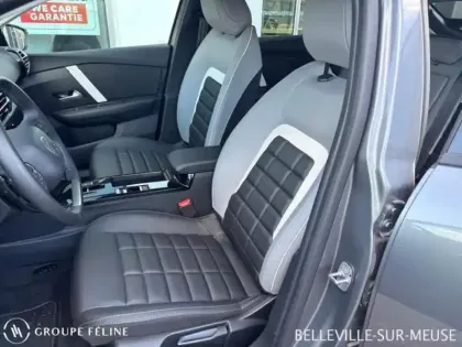 Photo 8 Citroën C4  1.2 Hybride 145ch MAX e-DCS6