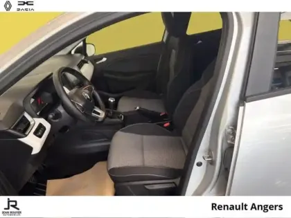 Photo 17 Renault Clio  1.5 Blue dCi 100ch Evolution