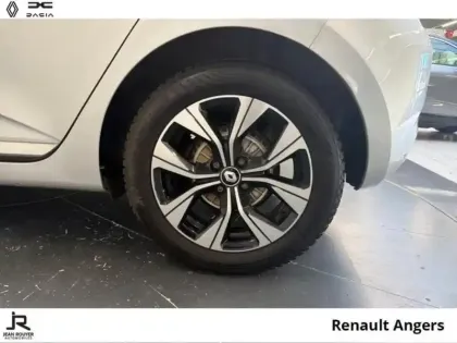 Photo 22 Renault Clio  1.5 Blue dCi 100ch Evolution