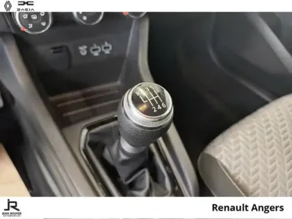 Photo 20 Renault Clio  1.5 Blue dCi 100ch Evolution