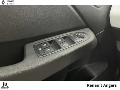 Photo 8 Renault Clio  1.5 Blue dCi 100ch Evolution