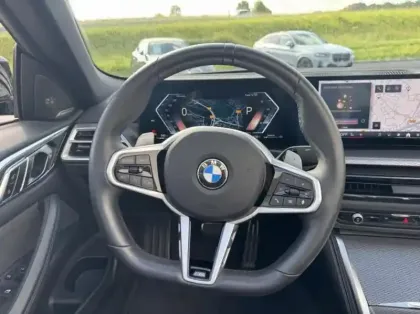 Photo 10 BMW Serie 4 Série 4 Cabriolet 420iA 184ch M Sport