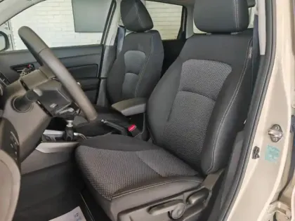 Photo 12 Suzuki Vitara  1.4 Boosterjet Hybrid 110ch Privilège MY25