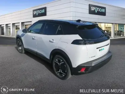 Photo 6 Peugeot 2008  e- 156ch 54 kWh GT