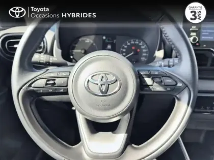 Photo 12 Toyota Yaris  116h Dynamic 5p MY22
