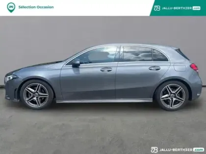 Photo 19 Mercedes Classe A  200 163ch AMG Line 7G-DCT