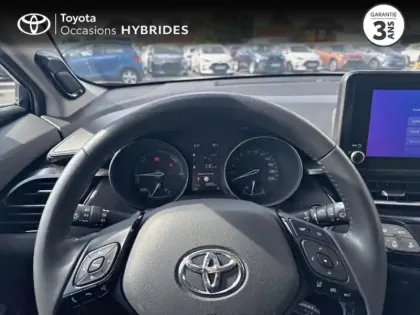 Photo 12 Toyota C-HR  2.0 Hybride 184ch Collection E-CVT