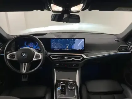Photo 10 BMW I4  M50 544ch