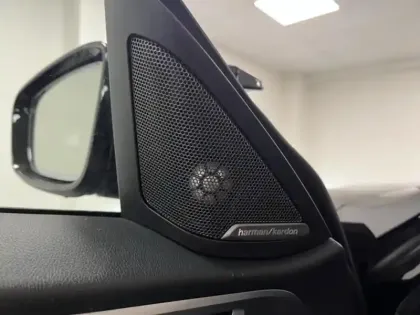 Photo 8 BMW I4  M50 544ch