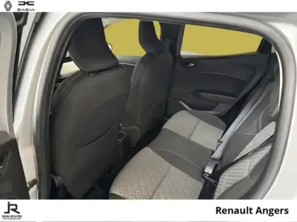 Photo 33 Renault Clio  1.5 Blue dCi 100ch Evolution